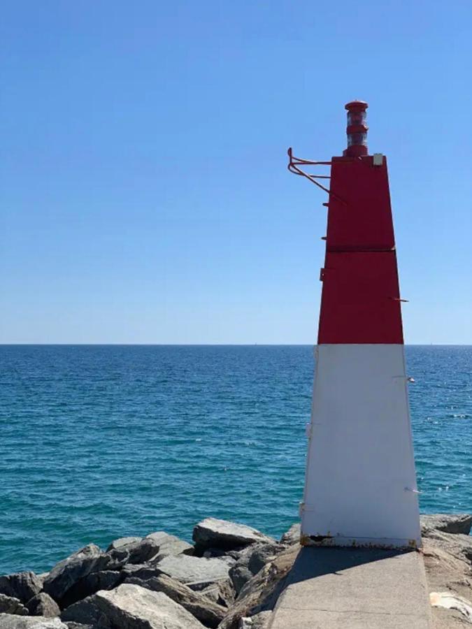 Acogedor En - 50m Playa - Wifi - Aire Acondicionado Rosas