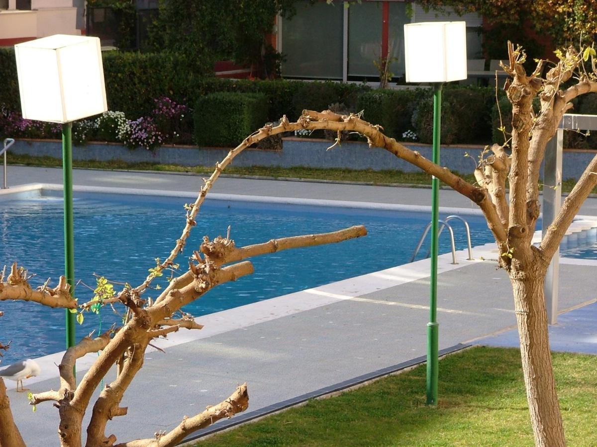 Nexthome & Pool Apartment