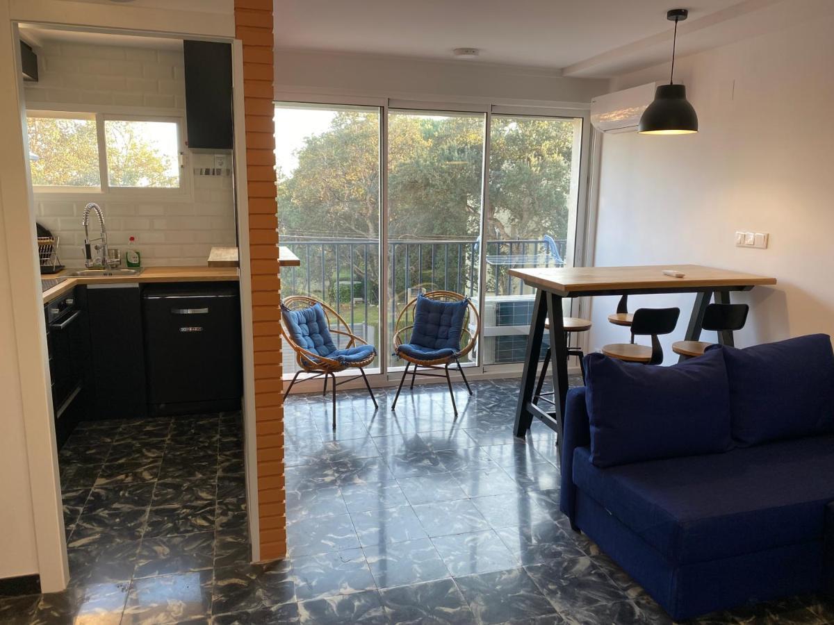 Apartamento Para Parejas Reformado Con Piscina Apartment *