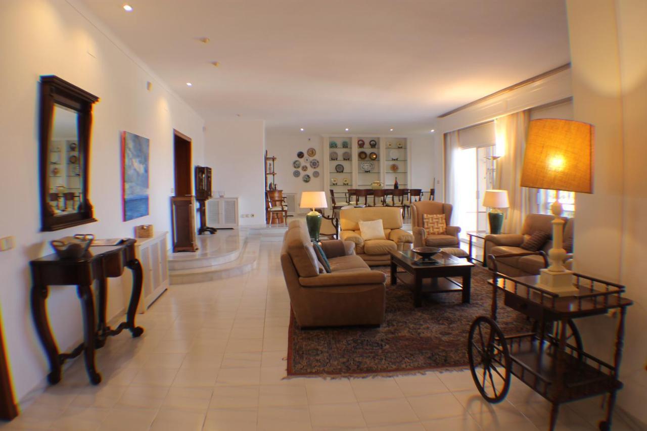 Agi Cibeles Villa *