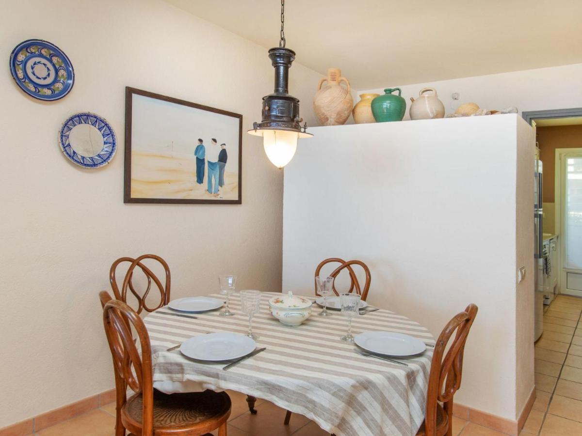 Chelo By Interhome * Calella De Palafrugell