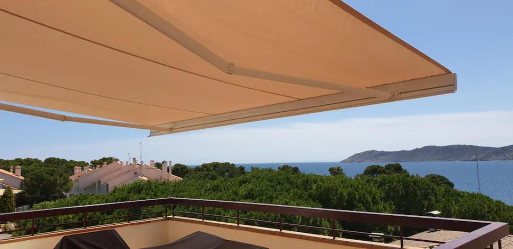 Preciosa Casa Con Piscina De Agua Salada Y Aire Acondicionado Holiday home Llanca