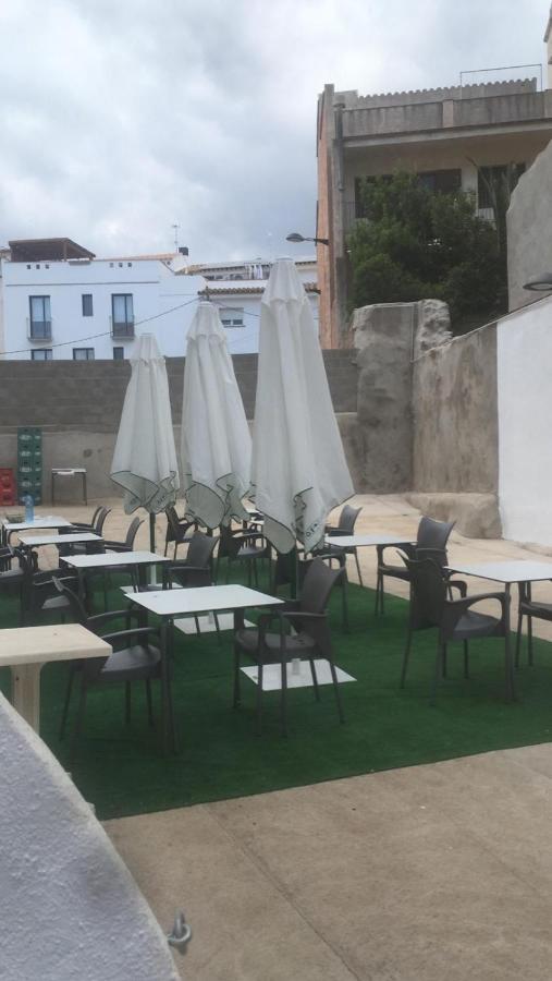 Pensión El Roser 1 L' Escala