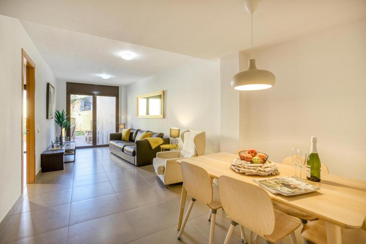 Ground Floor In Centre Of Apartment