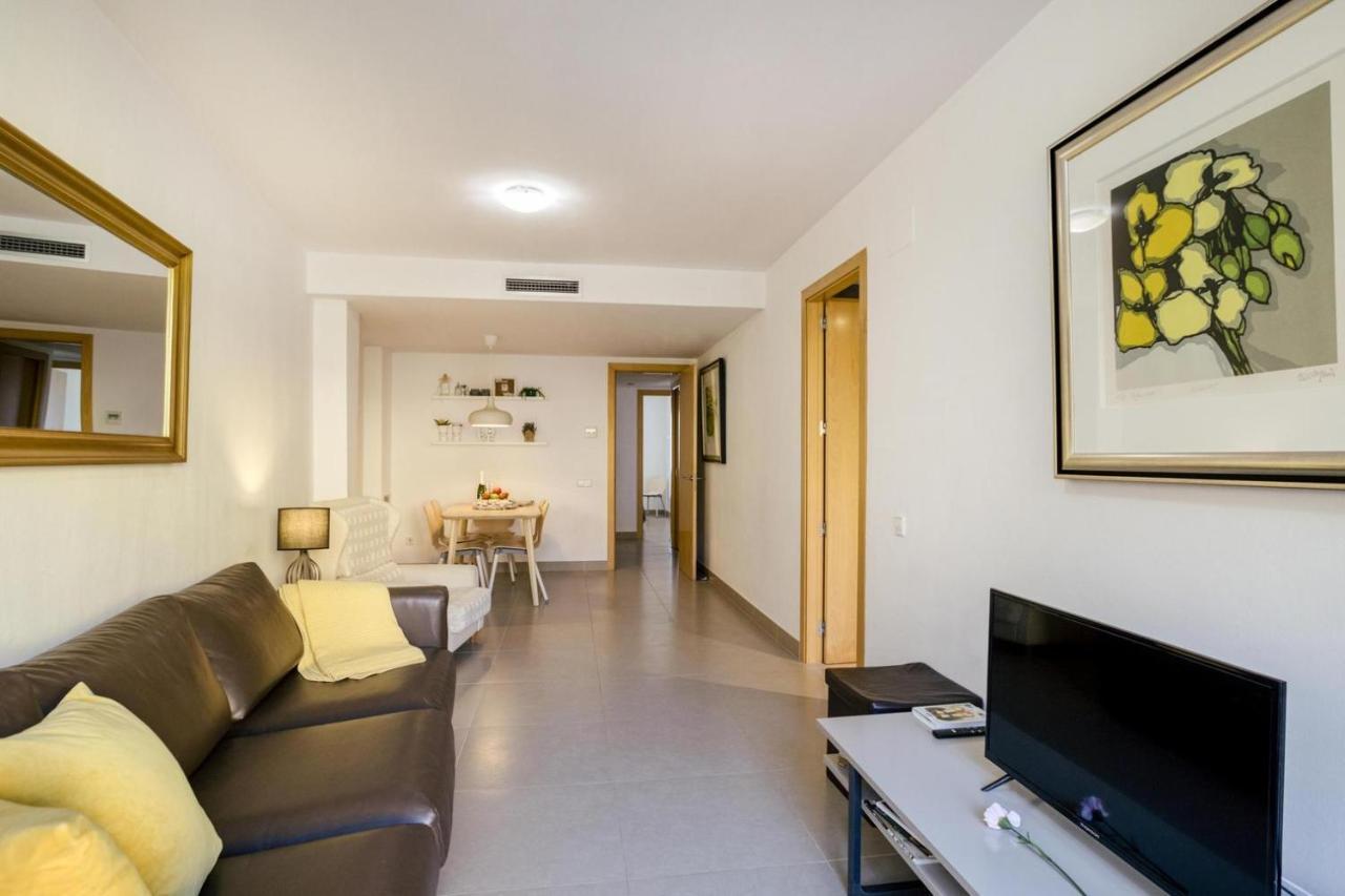 Ground Floor In Centre Of Apartment