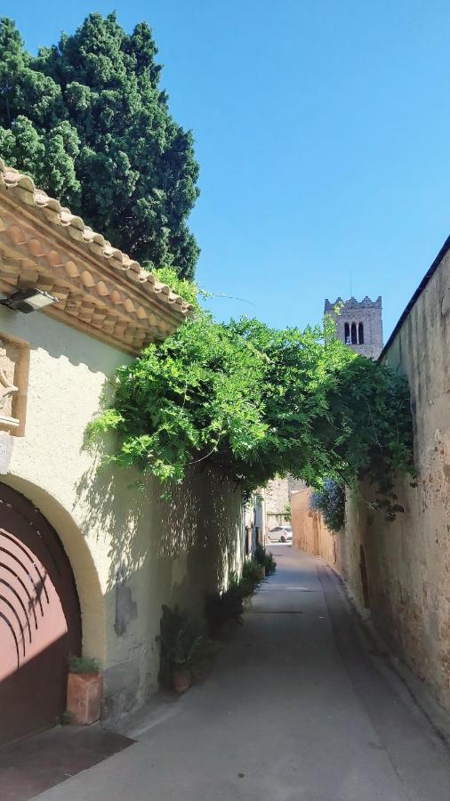 The Blue House Of The Costa Brava Arlet S Corner Apartment Castello  D'Empuries