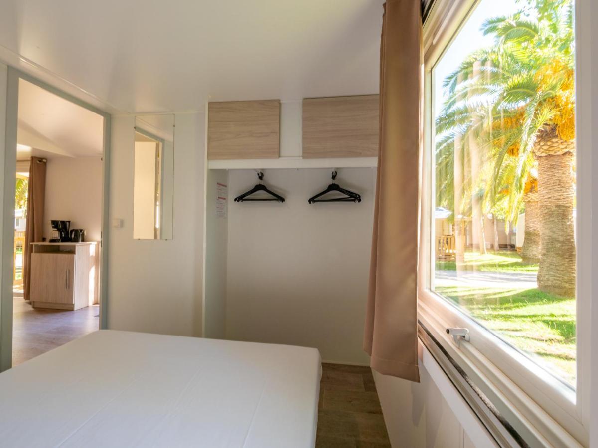 Campsite Vacanceselect Mobil Homes Camping Castell Mar Empuriabrava