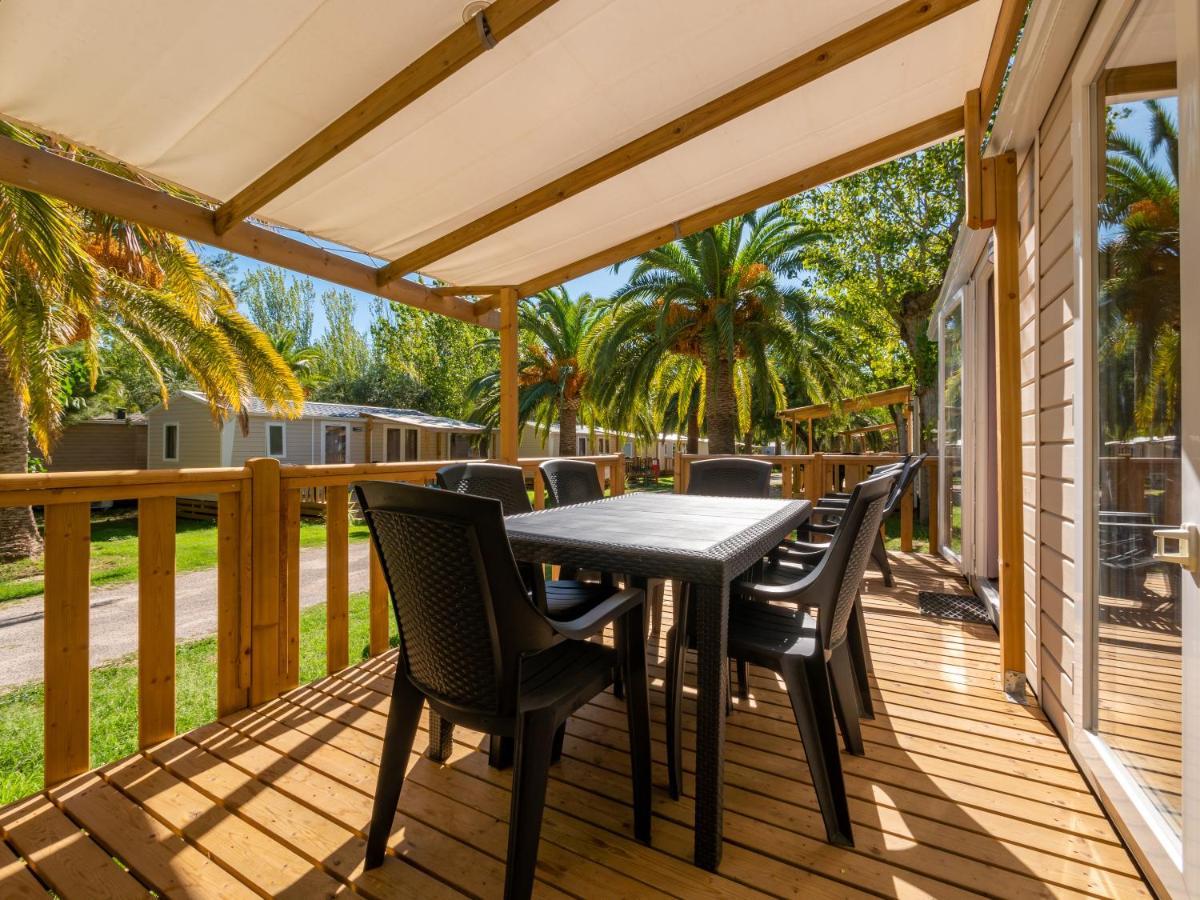 Campsite Vacanceselect Mobil Homes Camping Castell Mar *