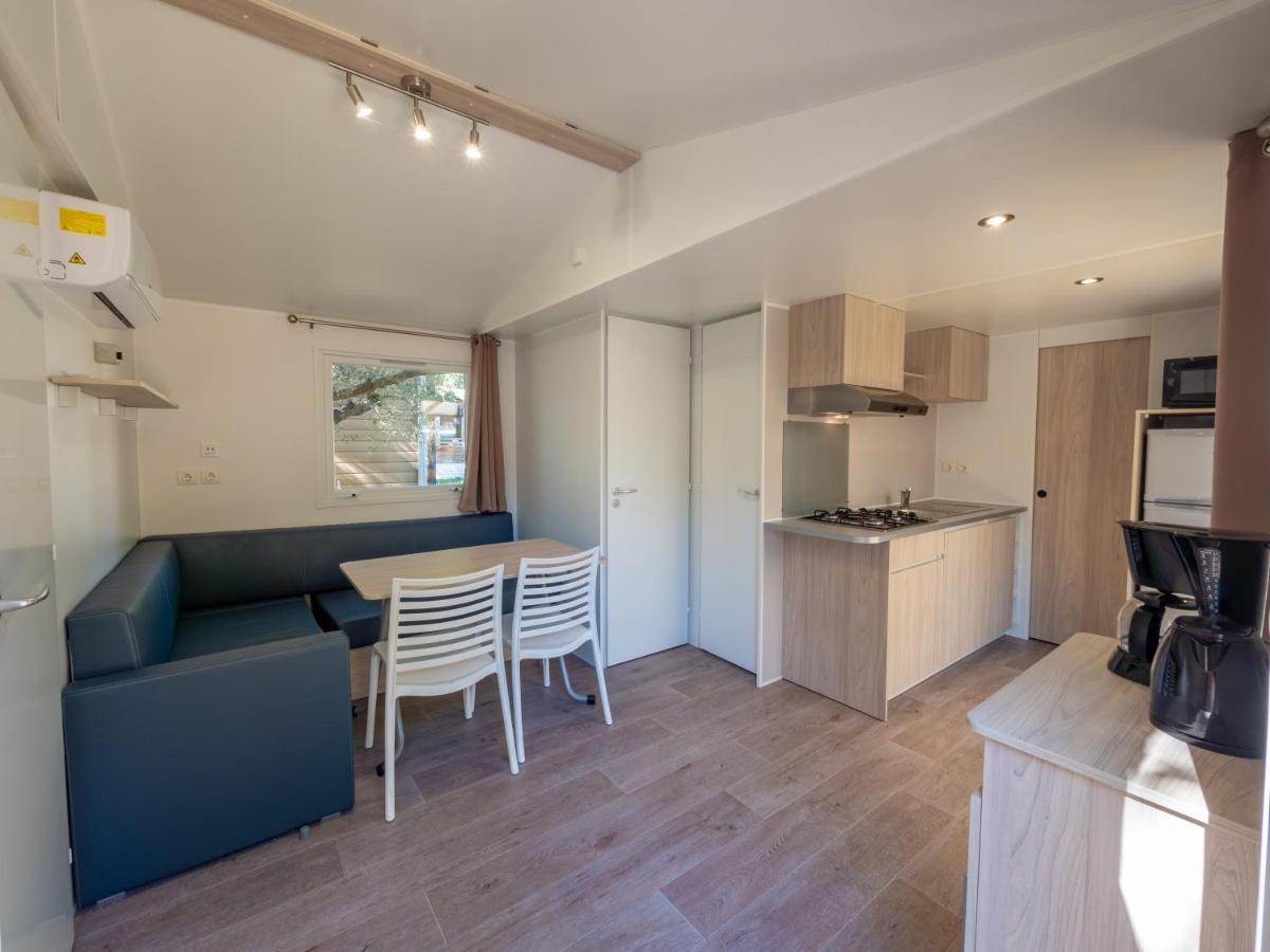 Campsite Vacanceselect Mobil Homes Camping Castell Mar Empuriabrava