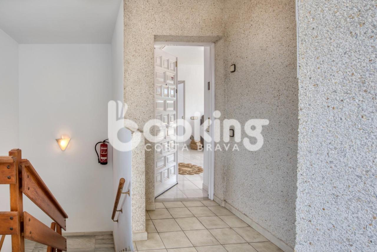 Blanco Per 6 Persones A 5 Minuts De La Platja Gran Apartment
