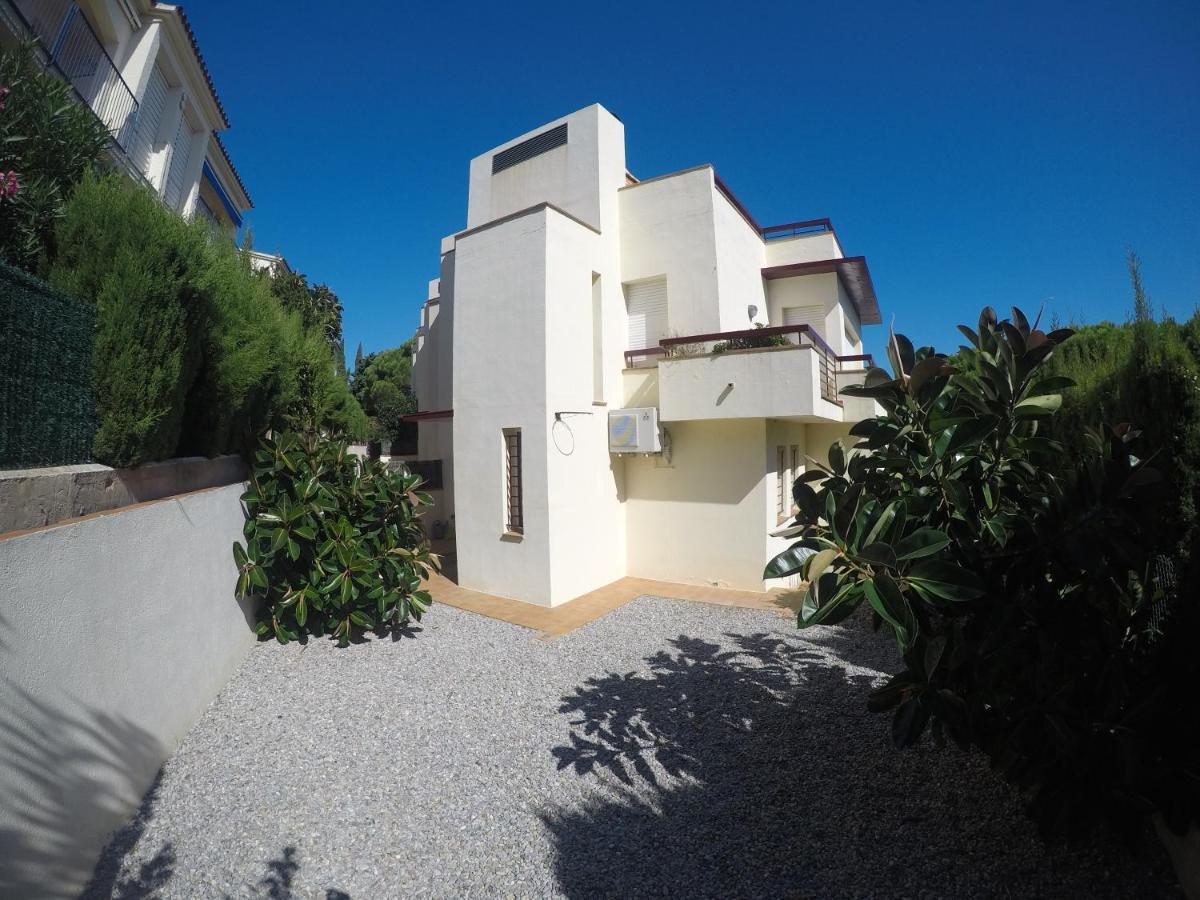 Preciosa Casa Con Piscina De Agua Salada Y Aire Acondicionado Holiday home Llanca