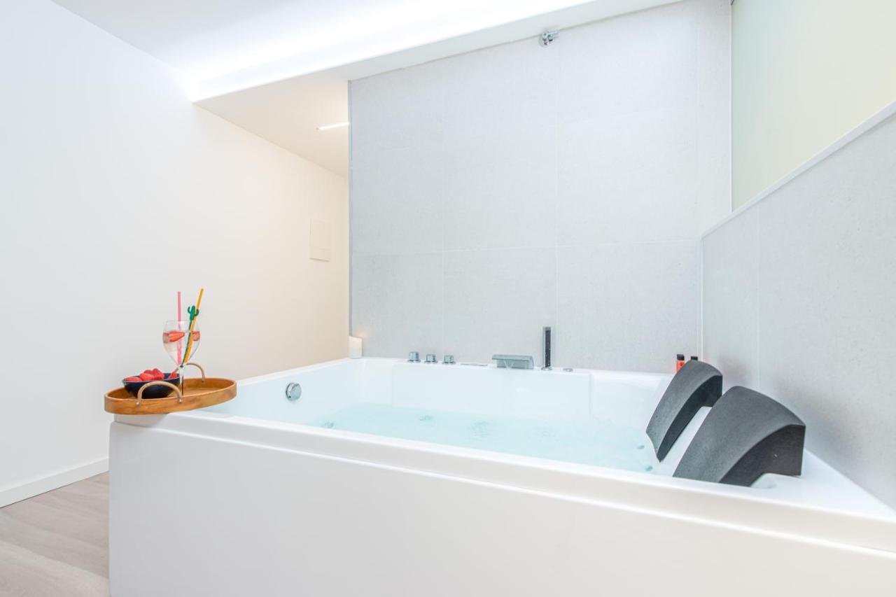 Holidays P16 - Hidromasaje Apartamento *