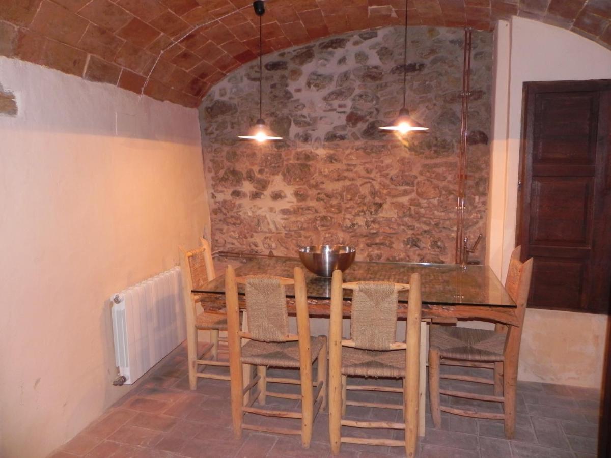 Baix Empordà. Increíble Casa En Pueblo Medieval Сasa de vacaciones *