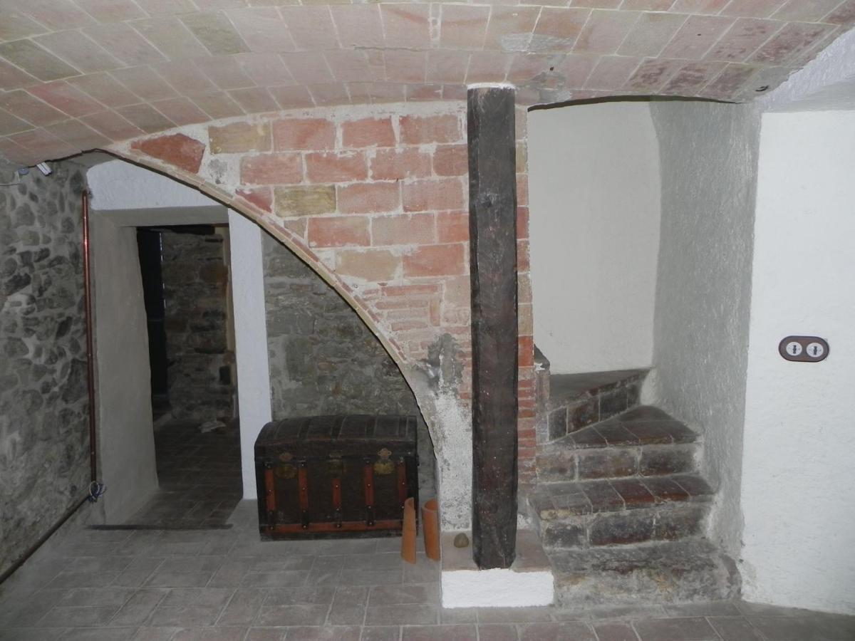 Сasa de vacaciones Baix Empordà. Increíble Casa En Pueblo Medieval *