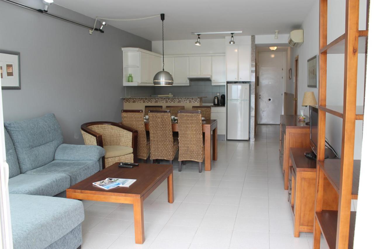 Agi Residencial Almadraba Apartment Roses