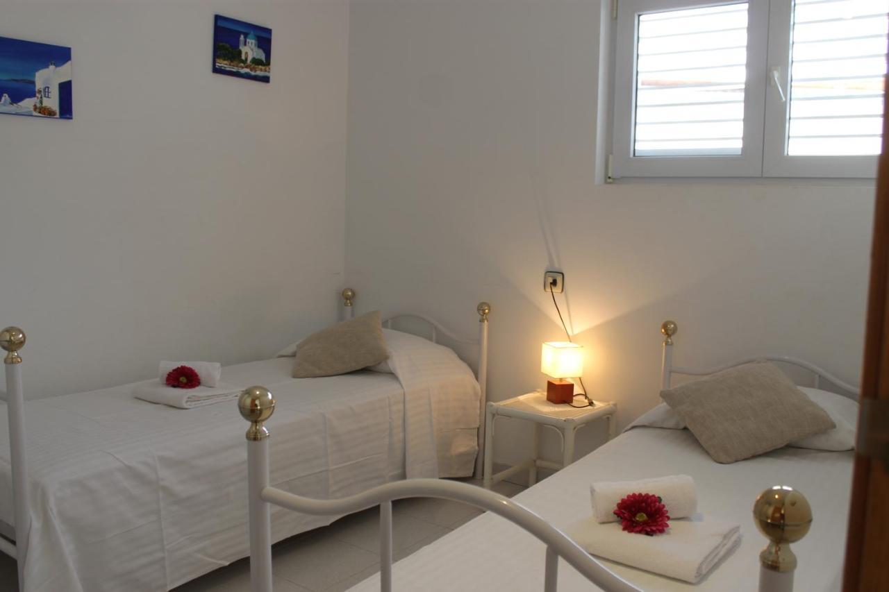 Agi Residencial Almadraba Apartment Roses