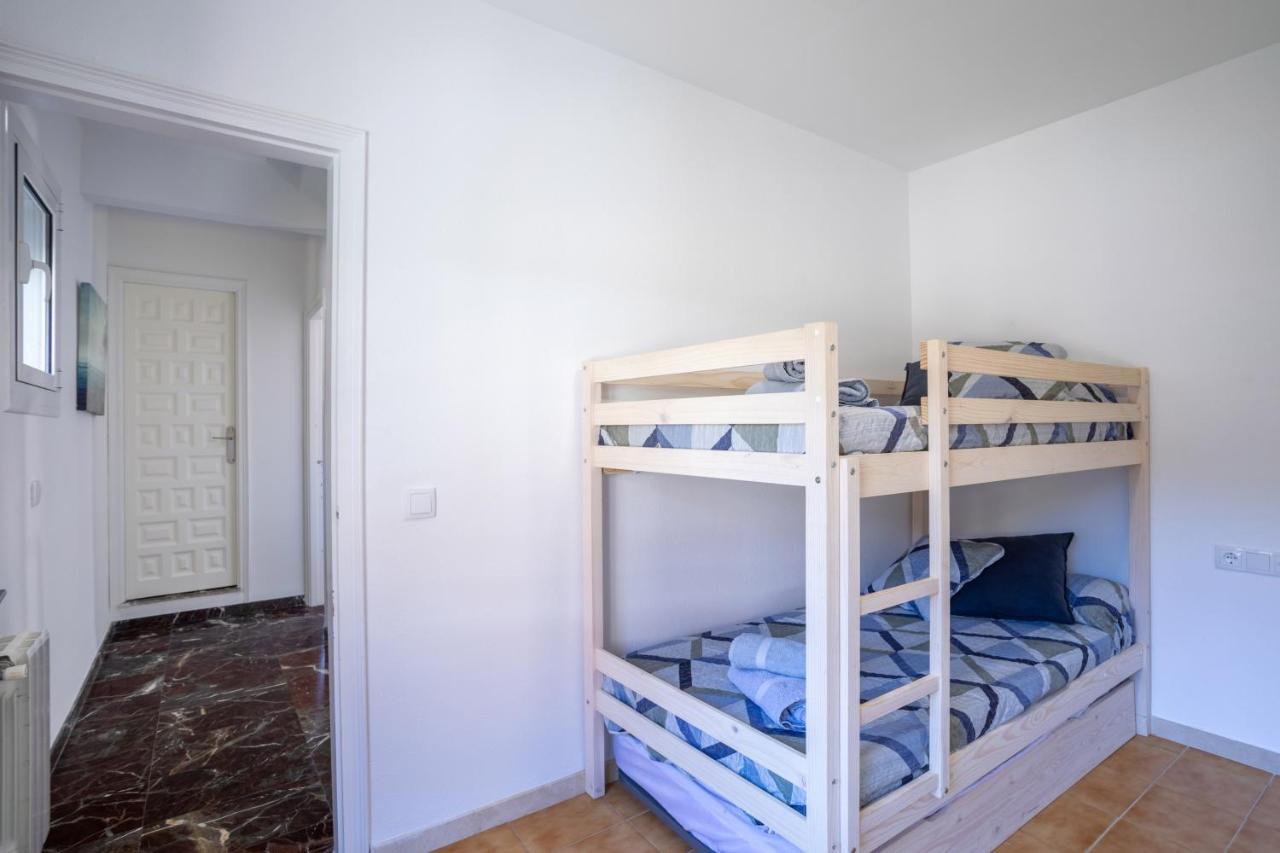 Holiday home Bonita Con Jardin Privado Y Piscina Comunitaria *