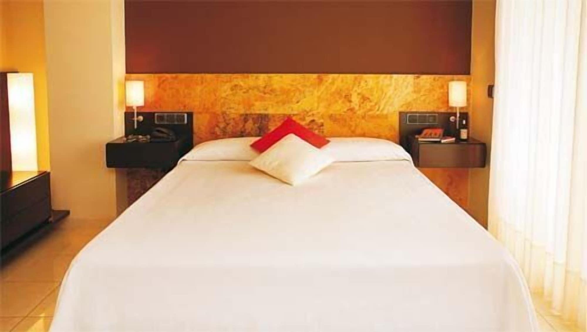 Hotel Pinar Del Mar 3*