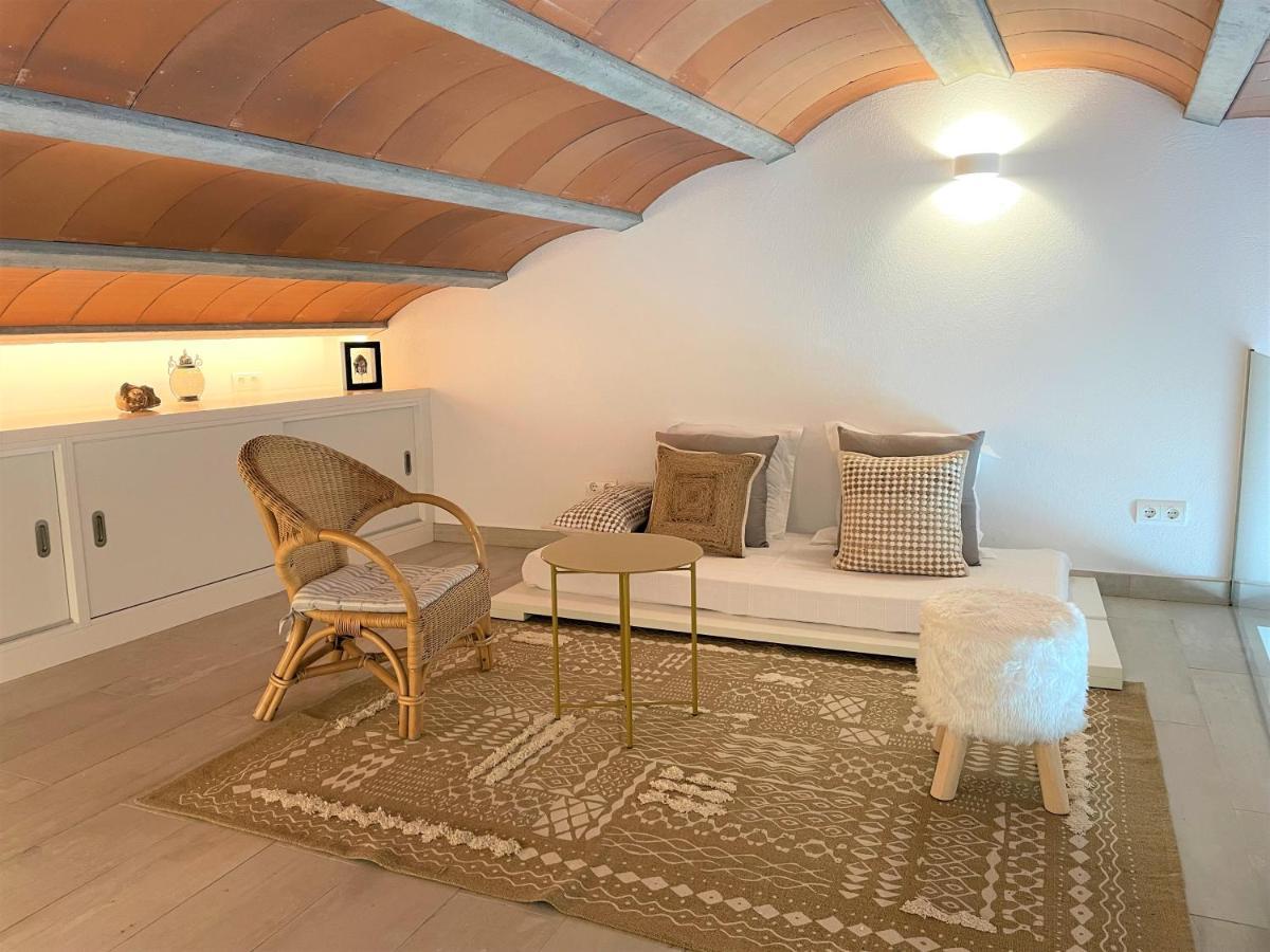 Poal-duplex De Ensueno En Apartment Cadaques
