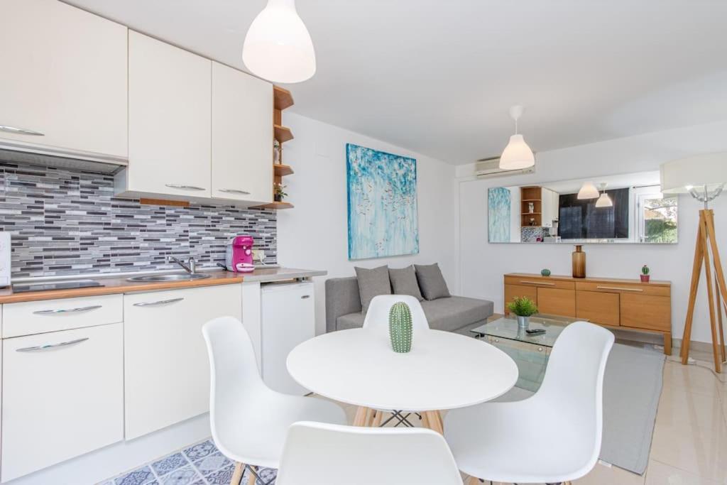 Сasa de vacaciones Casita Con Jardin, Bbq, Wifi, Centro Y Playa Ampuriabrava