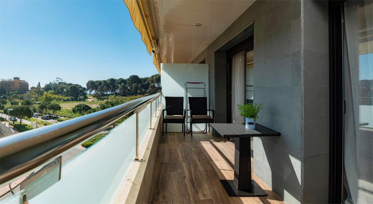 Parrot's House Fenals Lloret de Mar