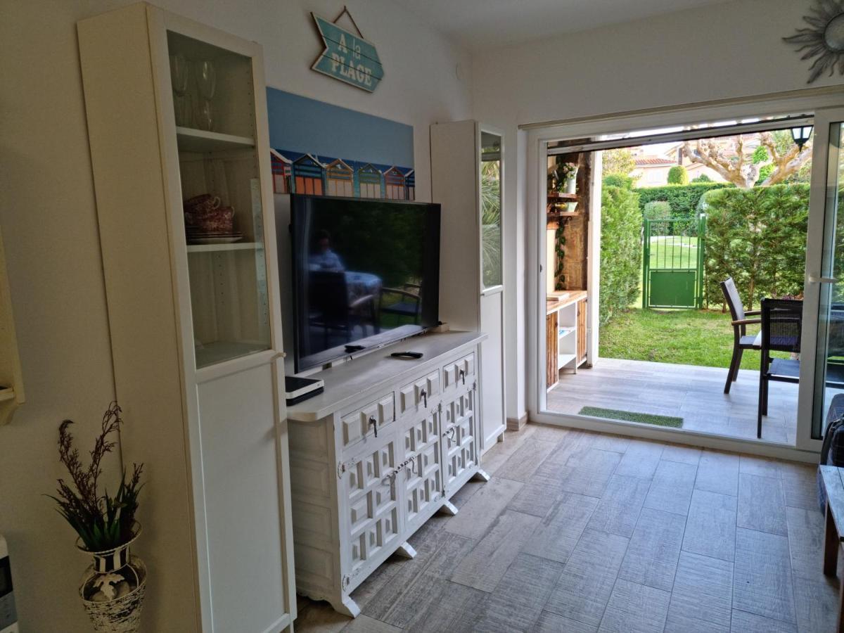 Apartamento Sagaro Garden, Jardin Privado, Piscina, 150 M Playa *