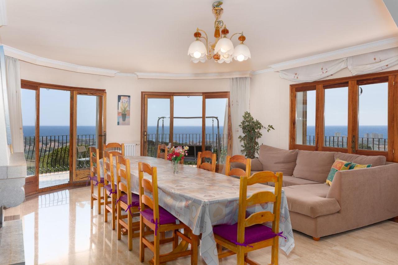 Hauzify I Casa Suredes Holiday home *