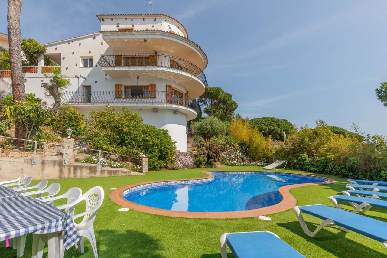 Hauzify I Casa Suredes Holiday home