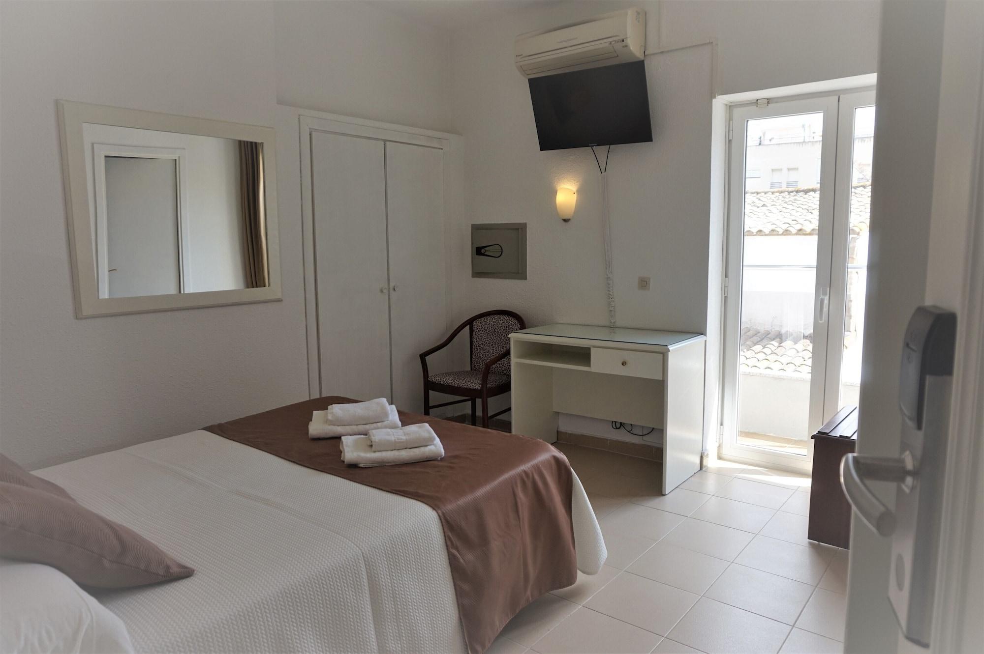 Hotel Hermes *