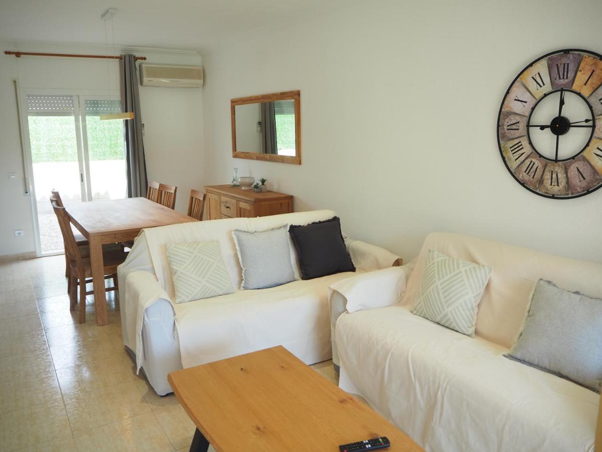 Holiday home Casa A L'escala, Piscina Comunitaria, Mallols *