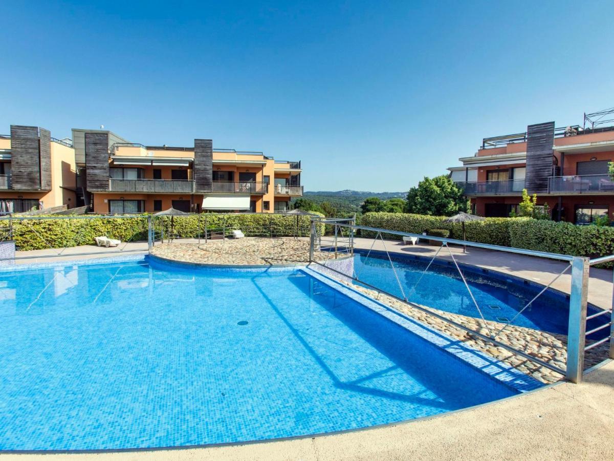 Apartamento Boadella Beach By Interhome
