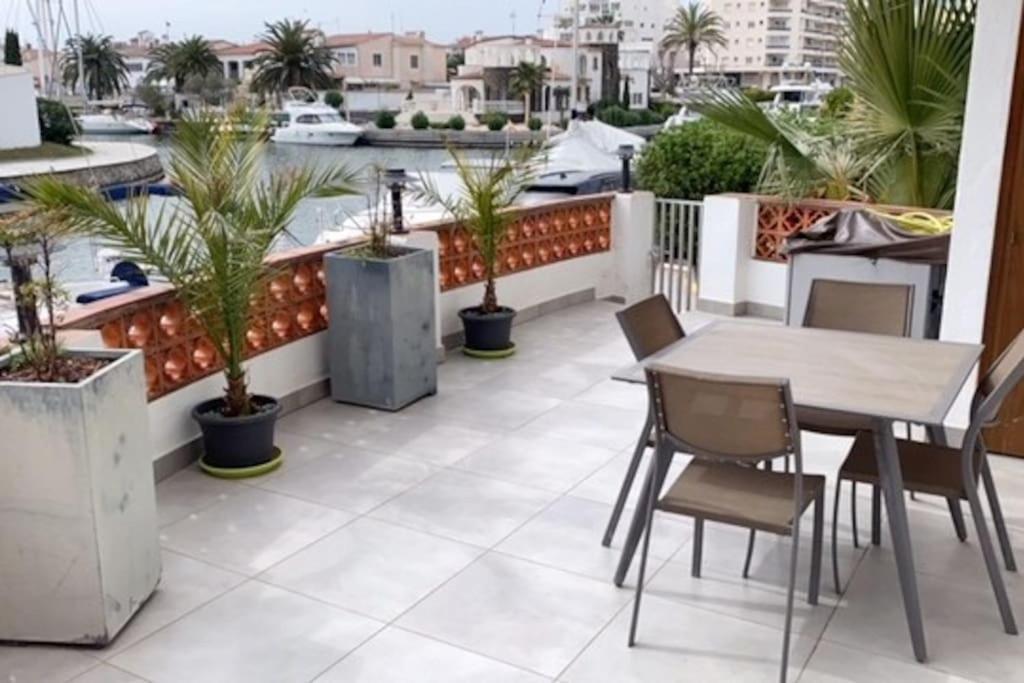 Terrasse Emplacement N° 1 Ampuriabrava