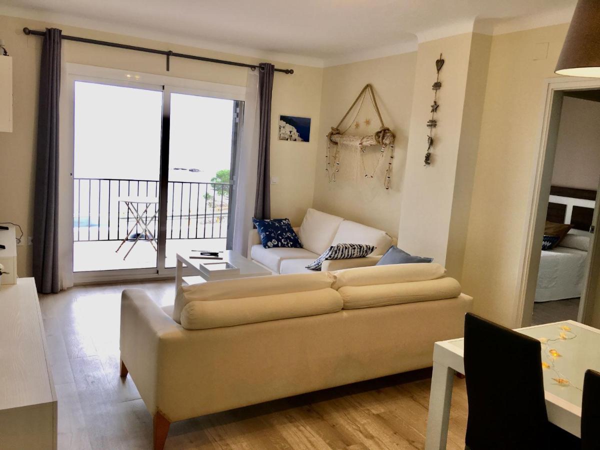 Grifeu Apartment