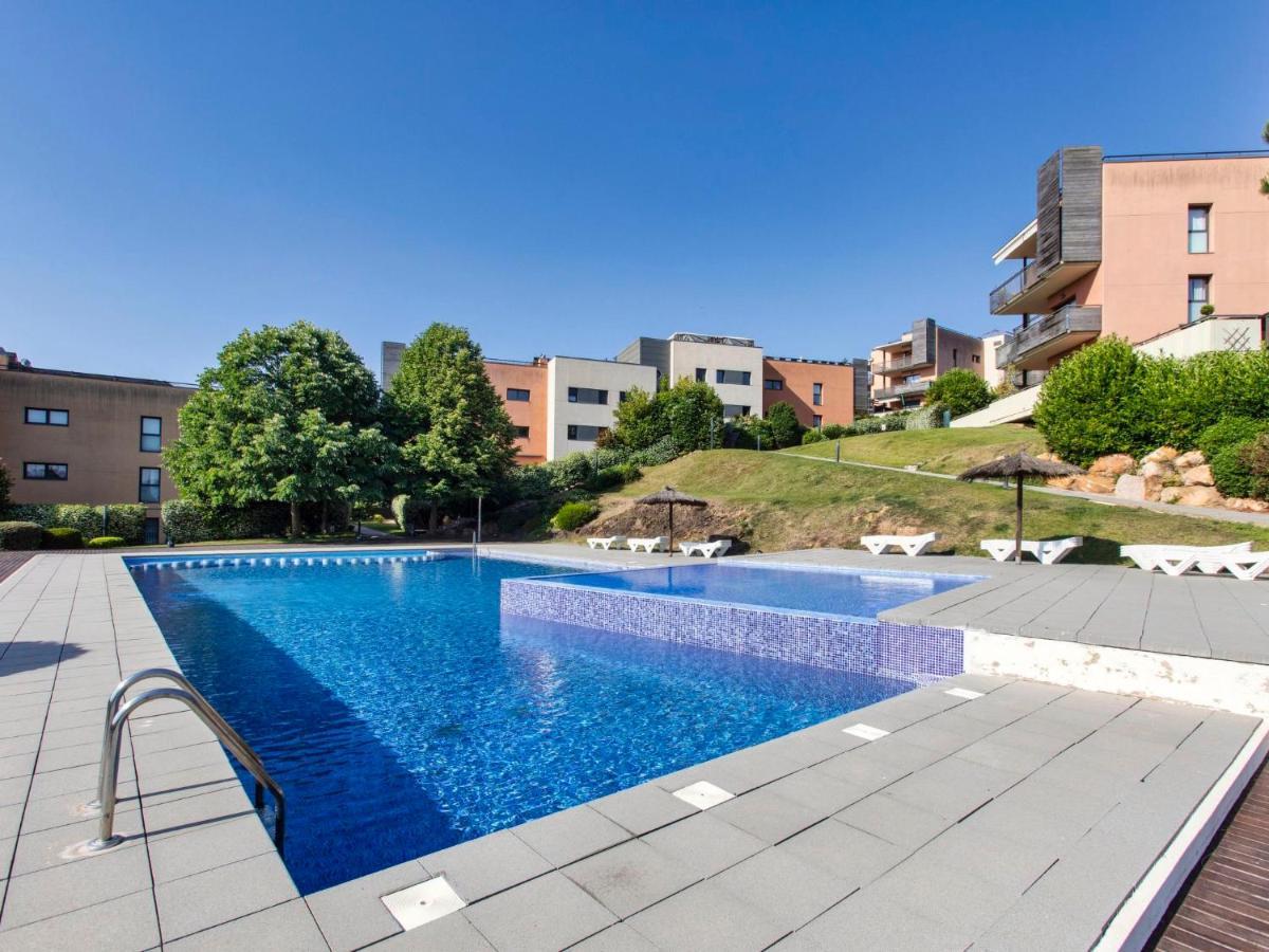 Apartamento Boadella Beach By Interhome