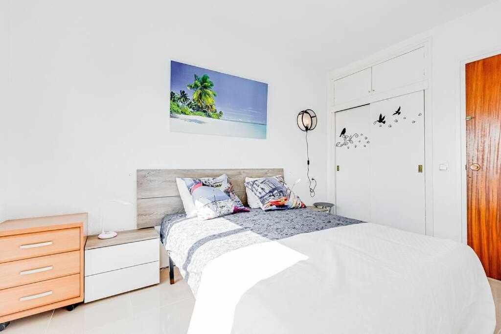 Rentalsbcn Mediterraneo Apartamento *