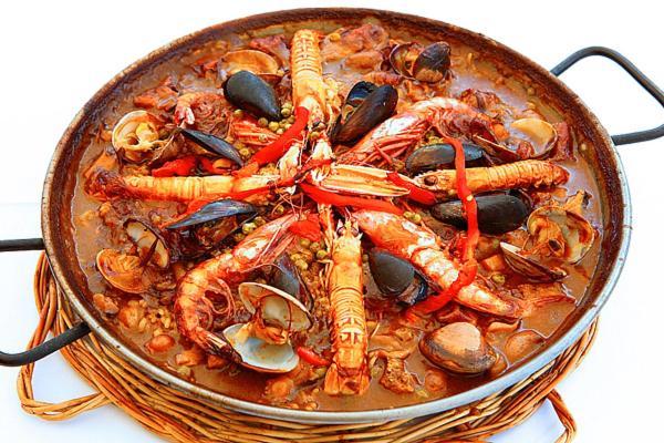 Restaurante Es Bas Pensión 2*