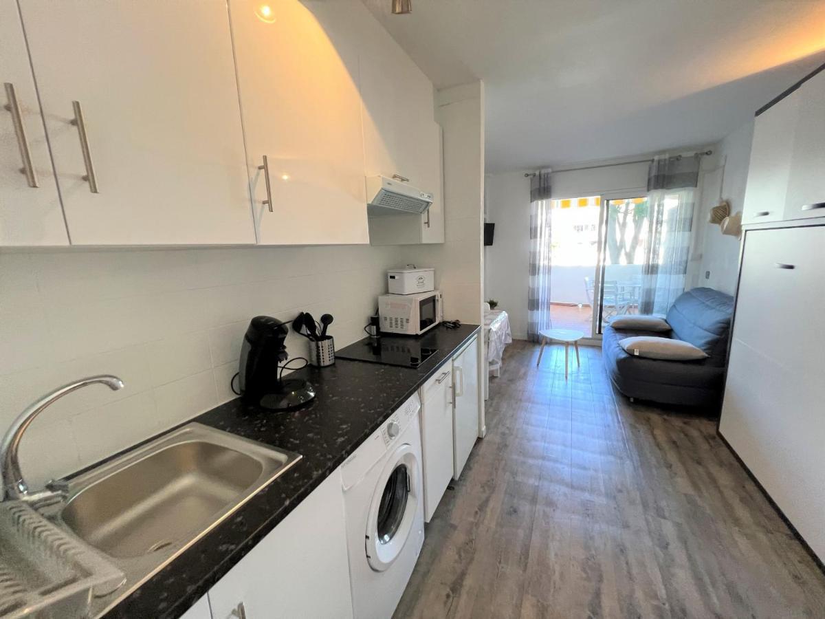 Interimmo Studio Poblat Tipic 01 Apartment Empuriabrava