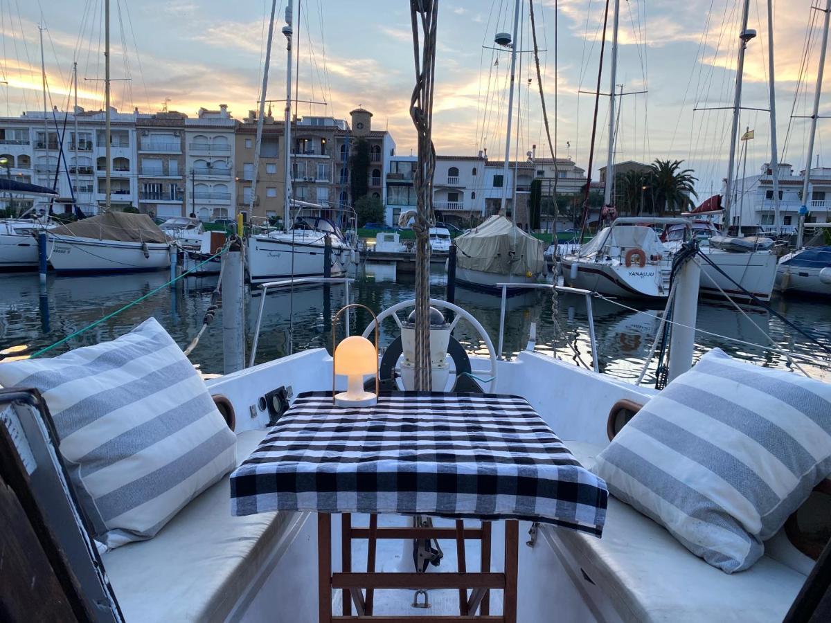 Alójate En Un Velero En O Regala La Experiencia A Alguien Especial