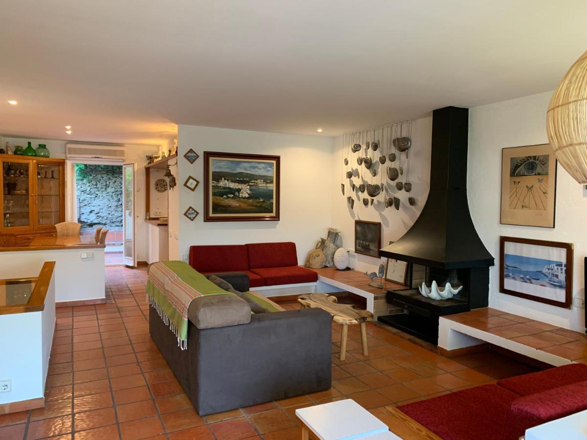 Ramon Casa Con Garaje Holiday home *