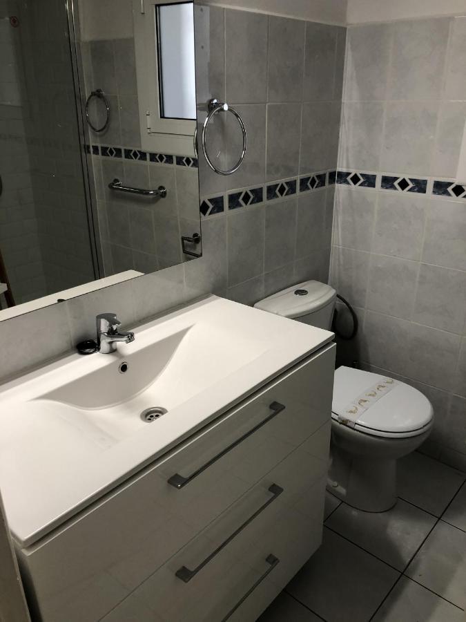 Apartment A Pie De Playa Ref 220 Roses