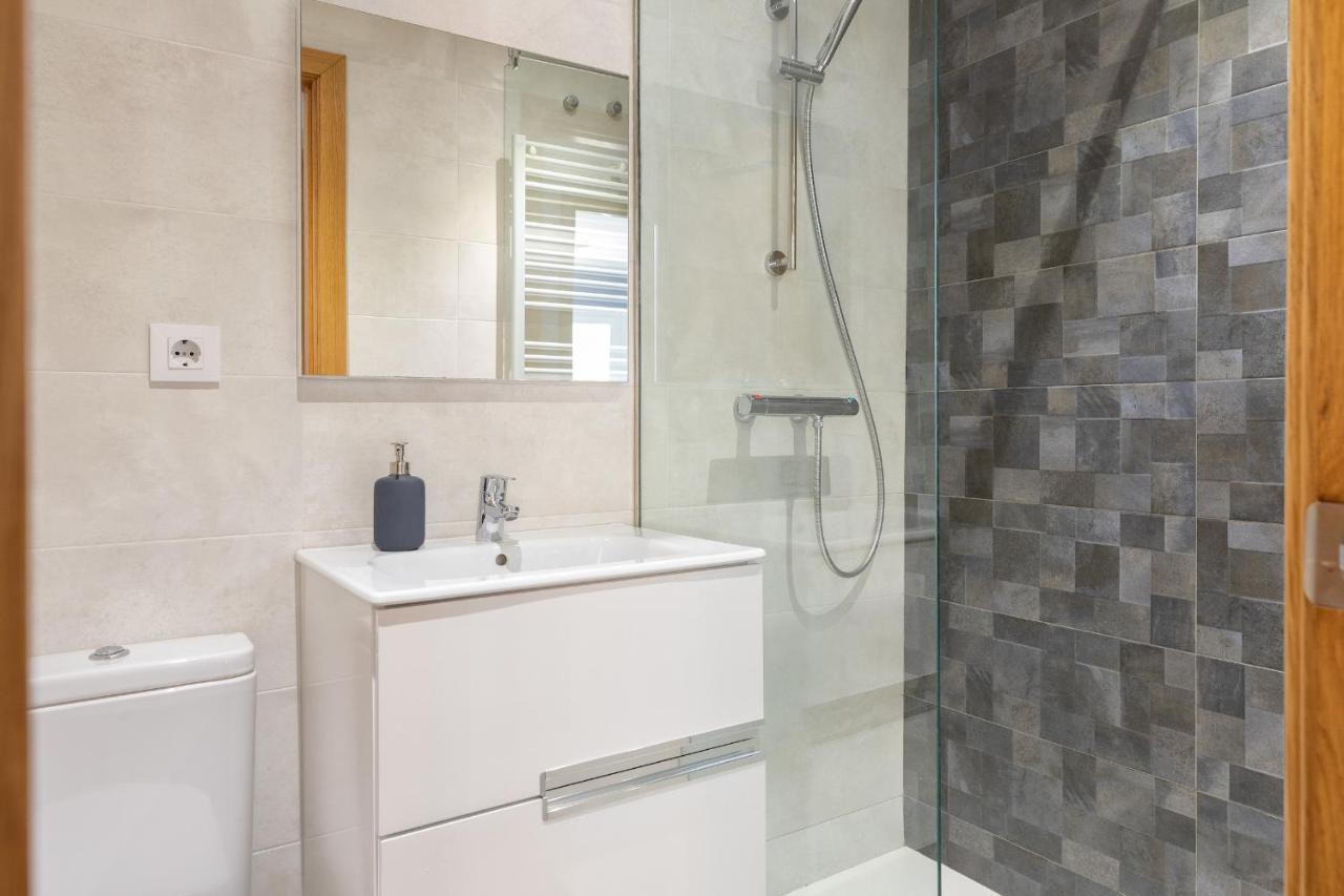 Hauzify I Apartament Blaucel Apartment