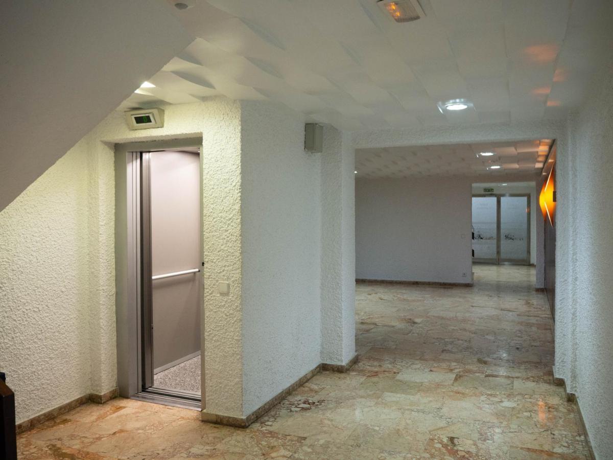 Apartamento Catalunya Per 4 Persones En Edifici Del Passeig Maritim Amb Vistes Sobre La Vall D'aro *