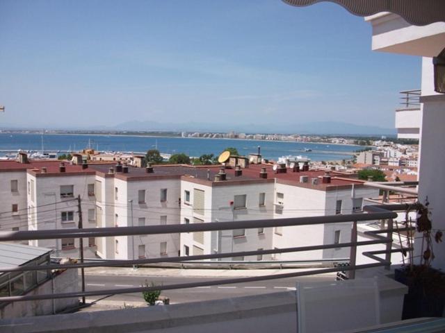 Global Immo 3232 Sofia Apartment Roses