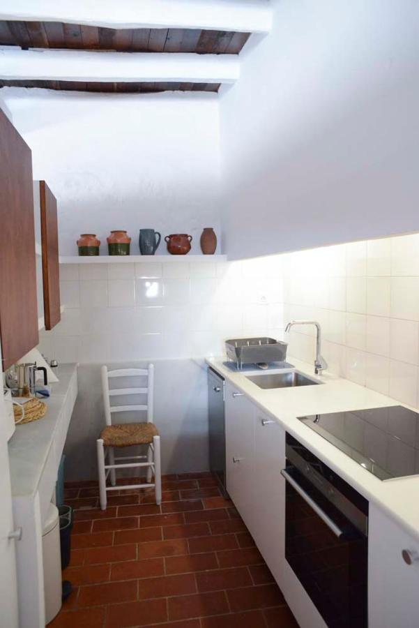 Cozy Townhouse In By Coderch Milá - Cadaqués
