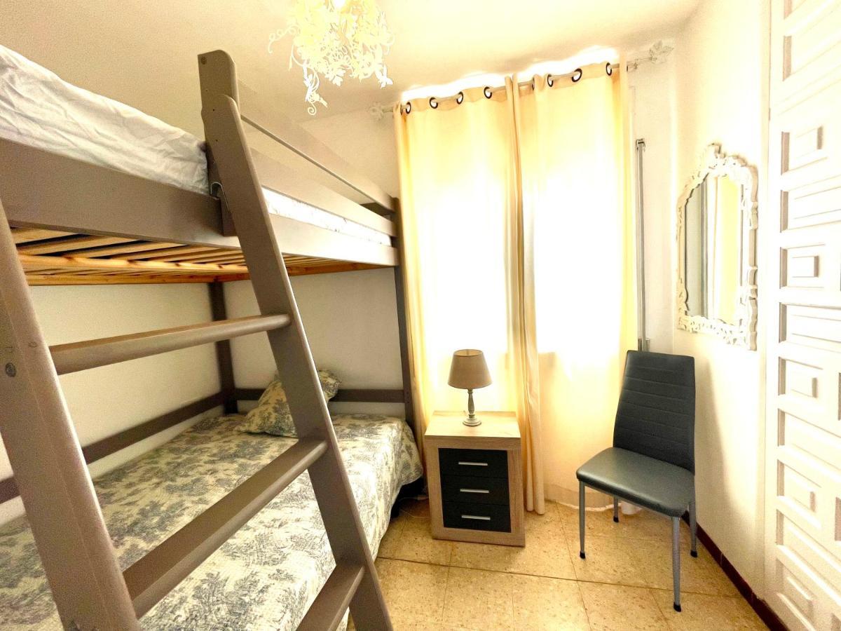 Apartment Trabuc - Apartamento Con Piscina Comunitaria Empuriabrava