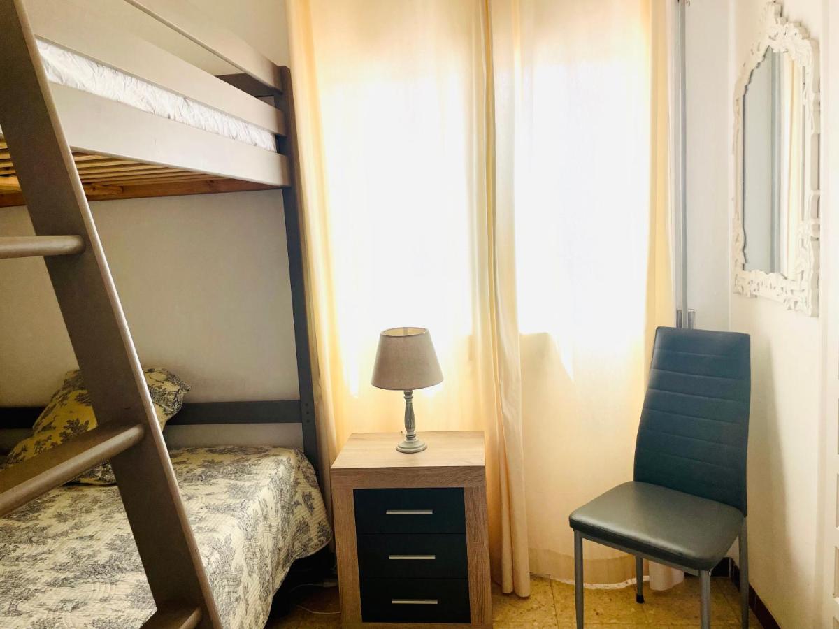 Apartment Trabuc - Apartamento Con Piscina Comunitaria Empuriabrava