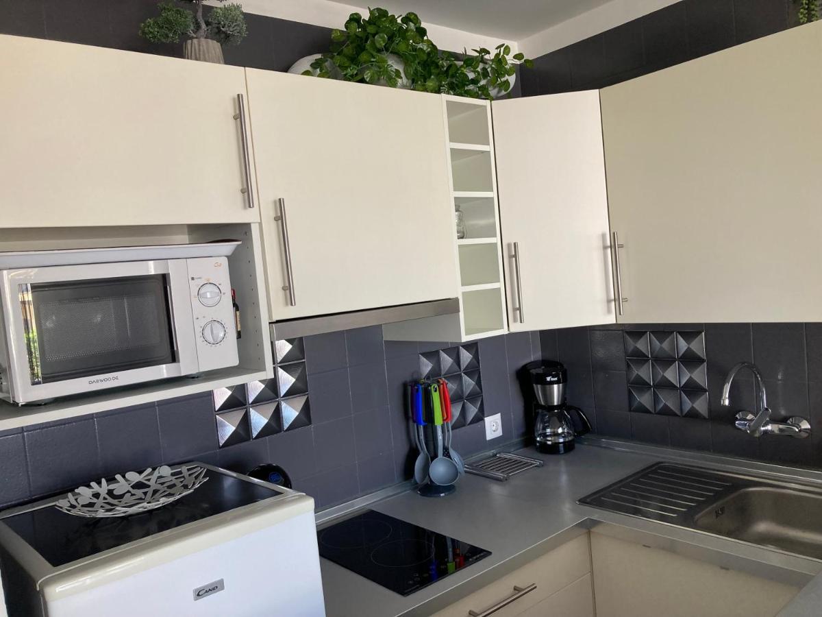 Apartment Tres Bel Entierement Renove Empuriabrava