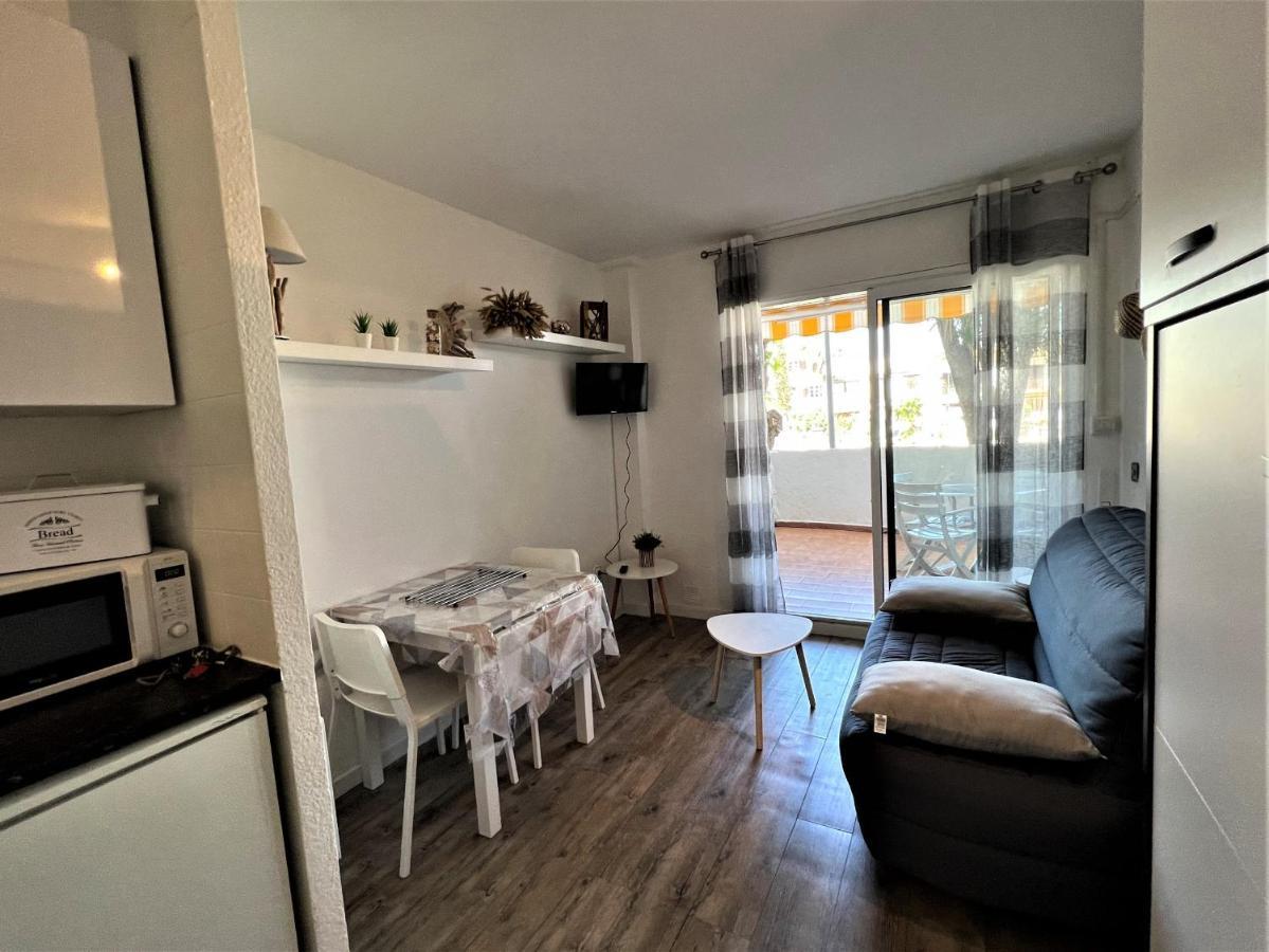 Interimmo Studio Poblat Tipic 01 Apartment Empuriabrava