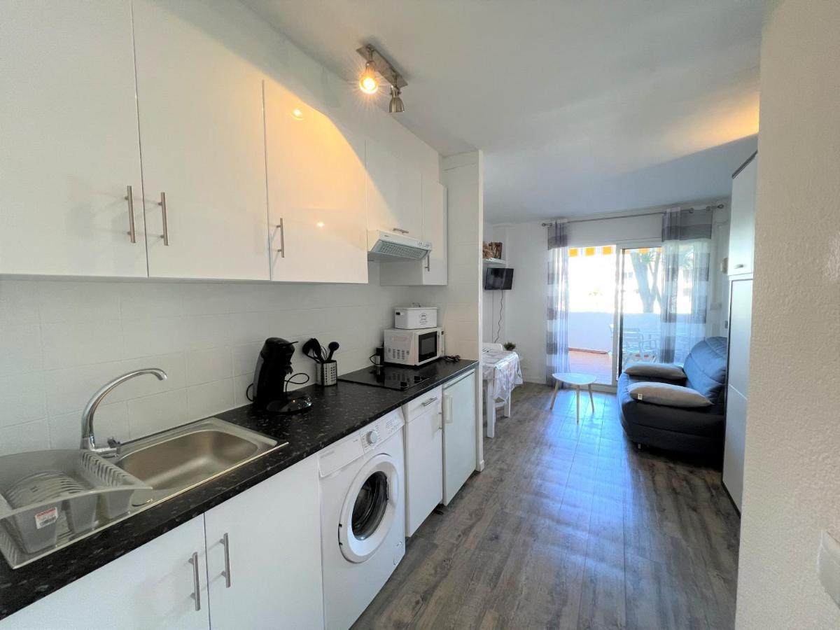 Interimmo Studio Poblat Tipic 01 Apartment