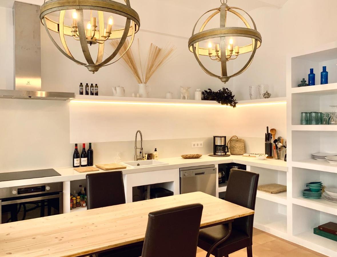 El Nido: Maison Rénovée Escala Centre Apartamento *
